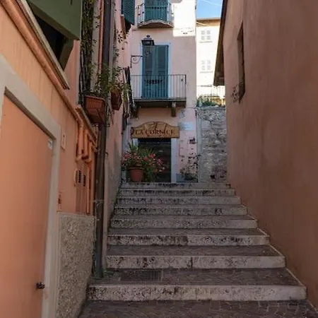 Casa Di Mezzo Nel Cuore Di *